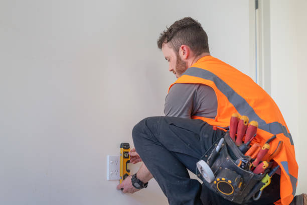 Best Affordable Emergency Electrician  in Covington, VA
